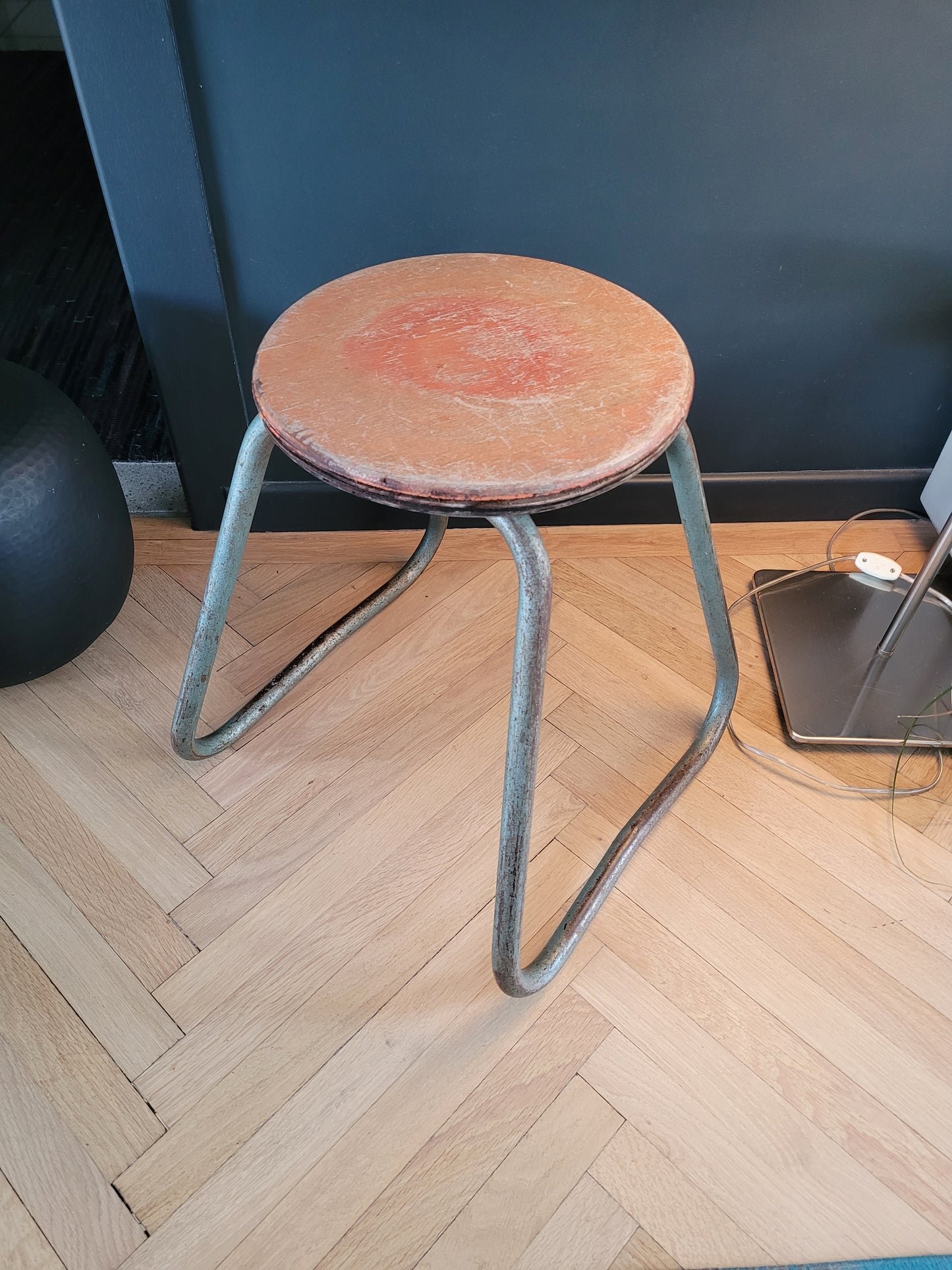 Tabouret d'atelier vintage - Ref 491