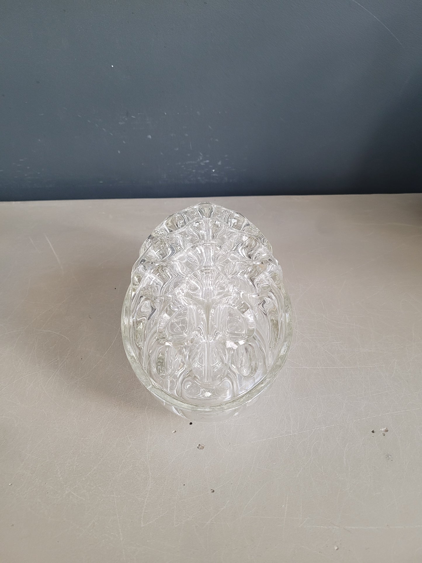 Pique-fleurs en verre moulé grand modèle- Ref 597