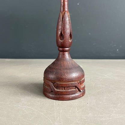 Bougeoir en bois ciselé - 19,5cm - Ref 1172