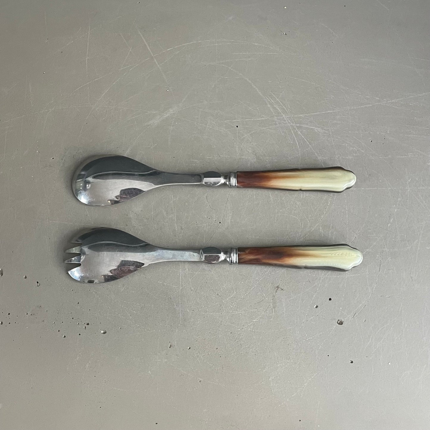Couverts à salade en corne et inox dans leur coffret - Ref 1137