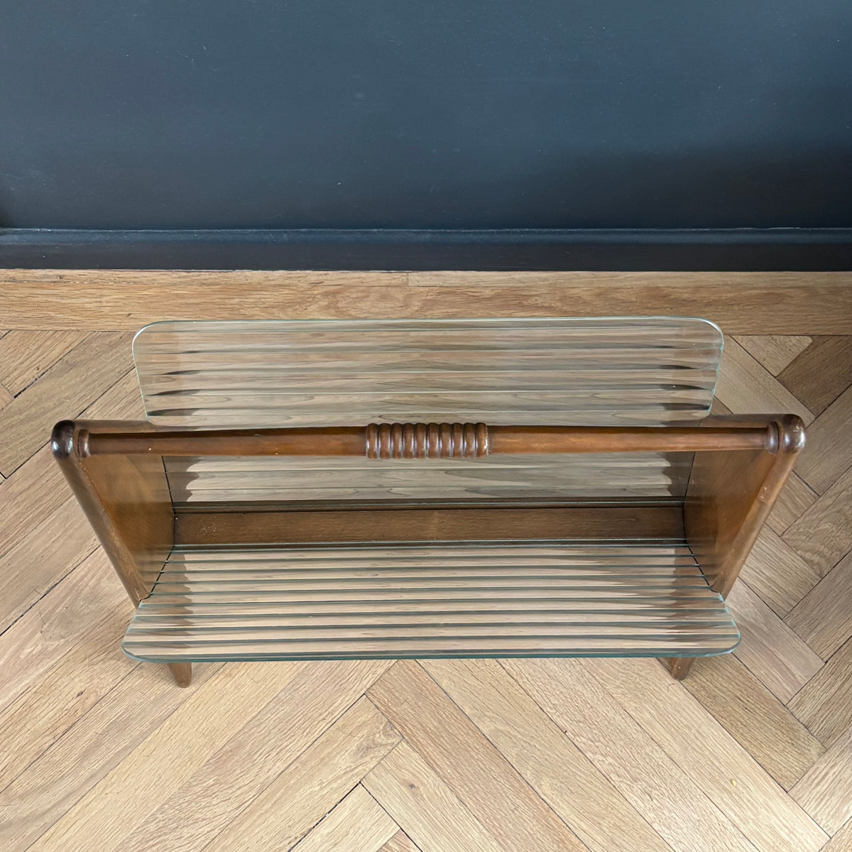 Porte-revues en verre cannelé et bois - années 50 - Ref 1377