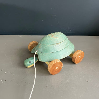 Jouet à tirer en bois tortue Longeville - Ref 1102