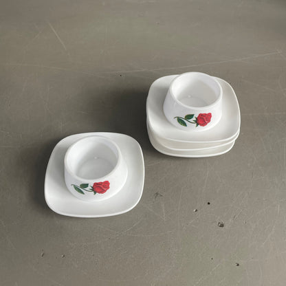 Lot de 4 coquetiers vintage en plastique - Ref 1054