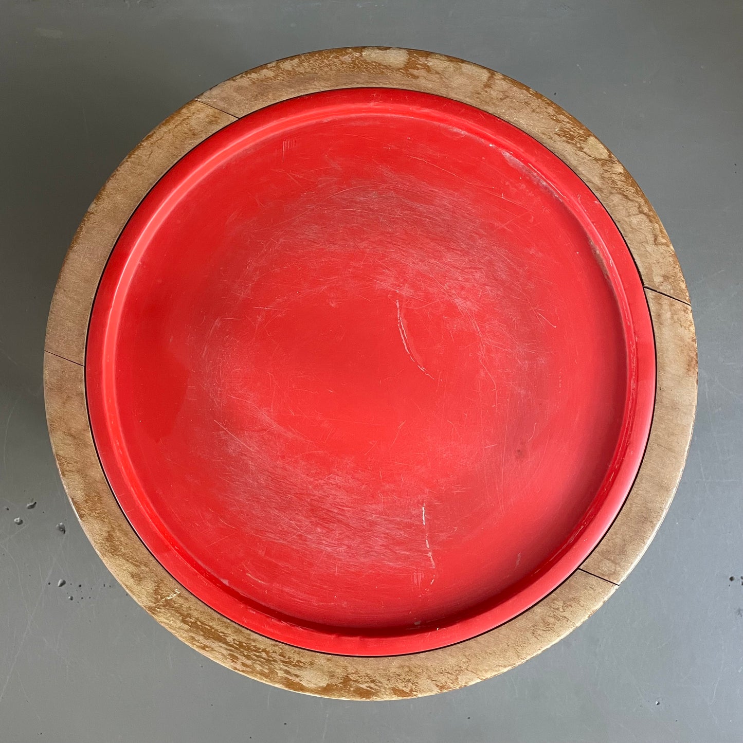 Porte plante pieds compas en bois et plastique rouge - Ref 943