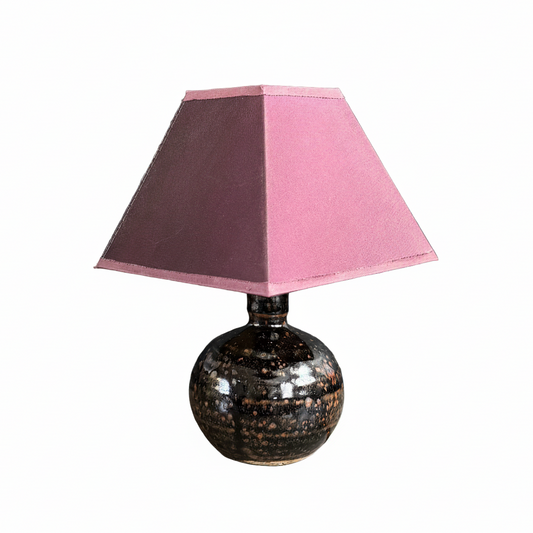 Lampe à pied en céramique et abat-jour pyramidal base carrée - Ref 1238