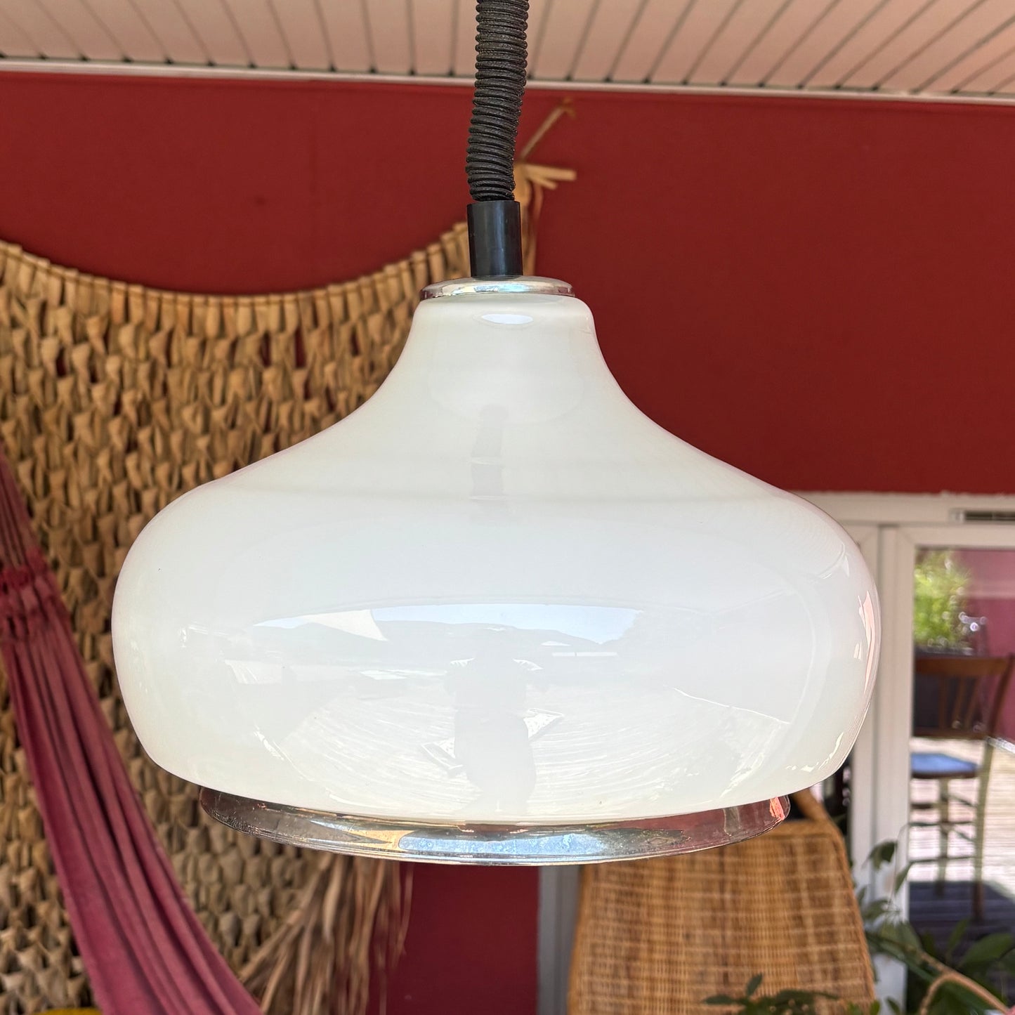 Suspension vintage en verre blanc et système monte et baisse - Ref 1309