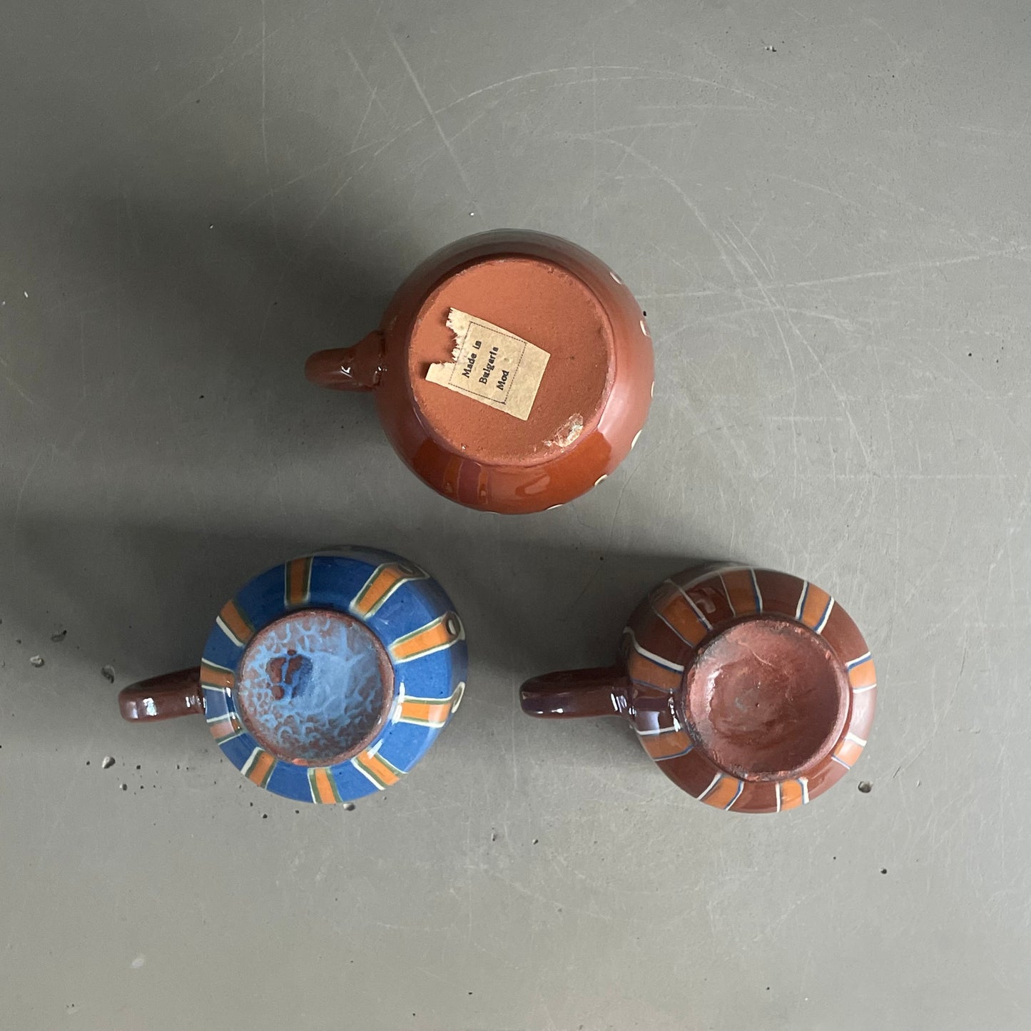 Ensemble tasses et pot à lait - Bulgarie - Ref 1139