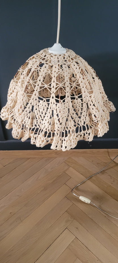 Suspension en crochet vintage- Ref 69