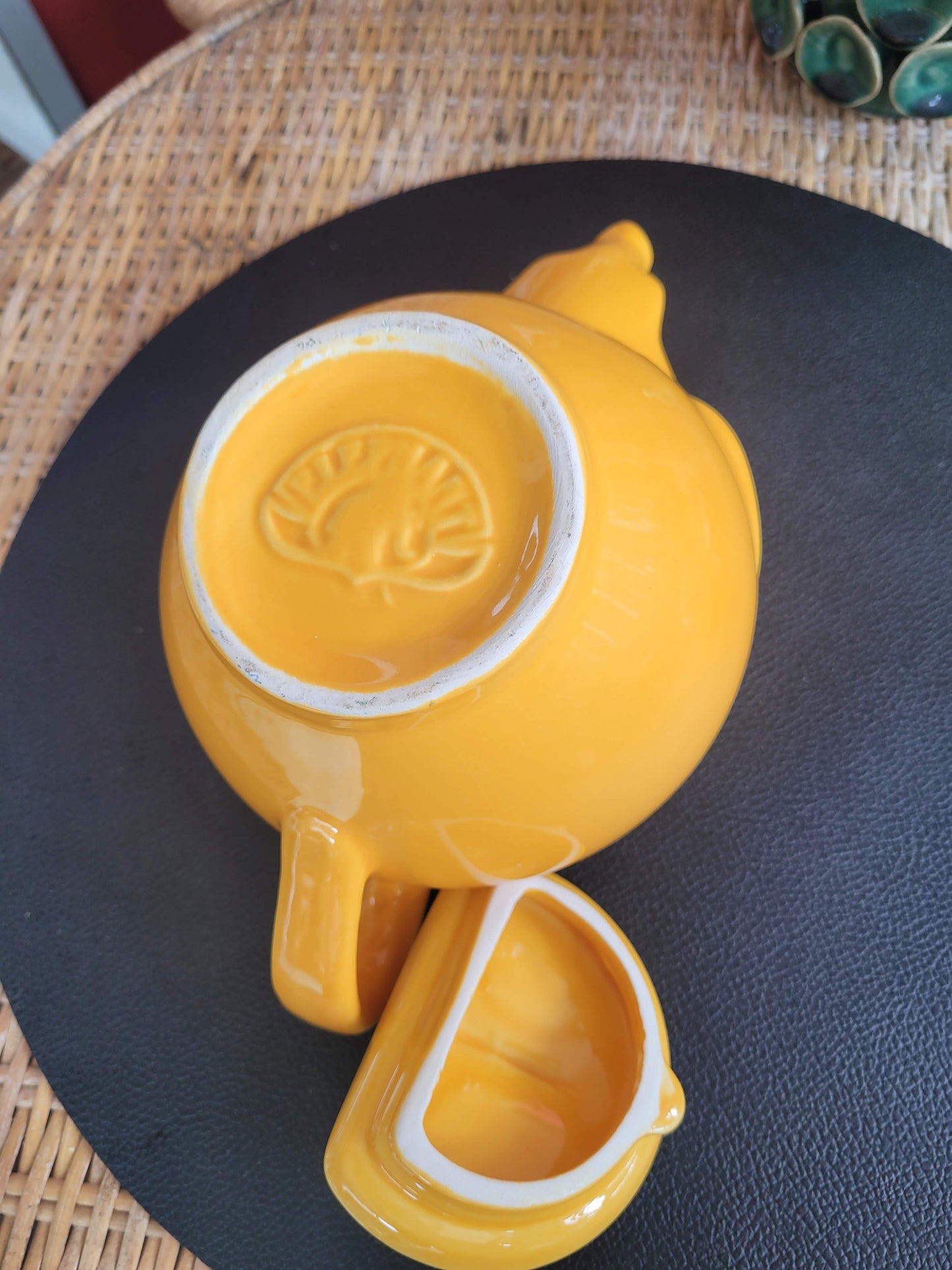 Théière vintage Eléphant en porcelaine - ref 149