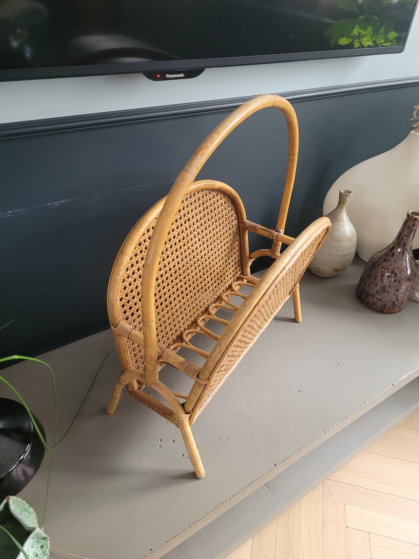 Porte-revues en rotin et cannage - Ref 101