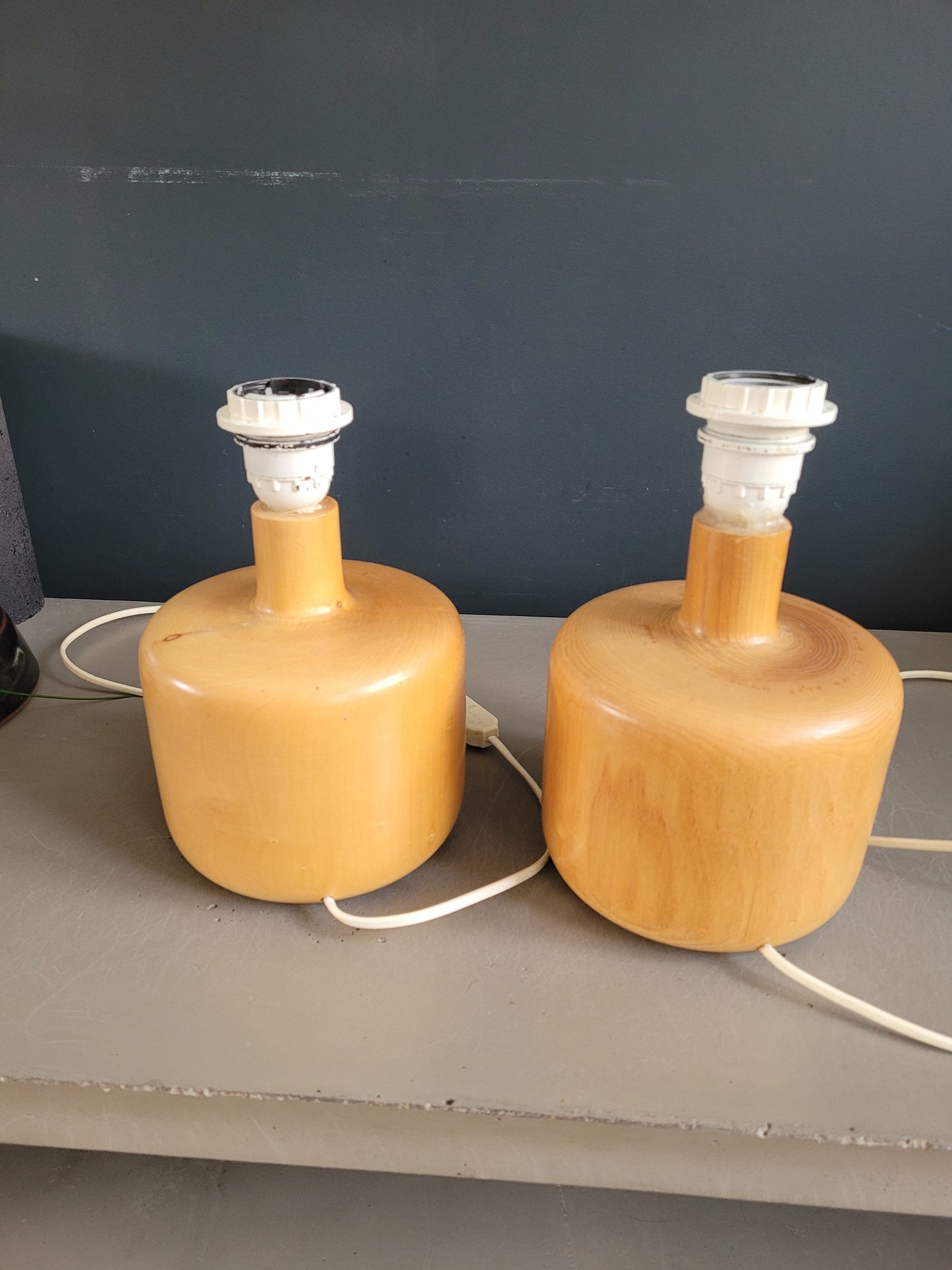 Paire de pieds de lampes en bois clair vintage - Ref 252