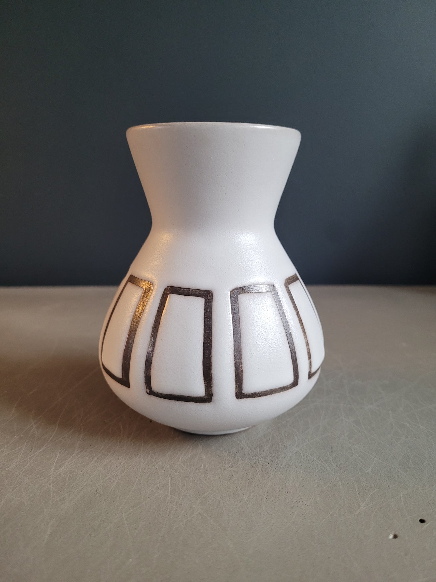 Vase 50's en céramique- Ref 259