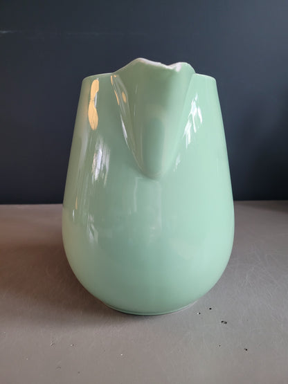 Grand pichet à eau en porcelaine vert d'eau - Ref 150