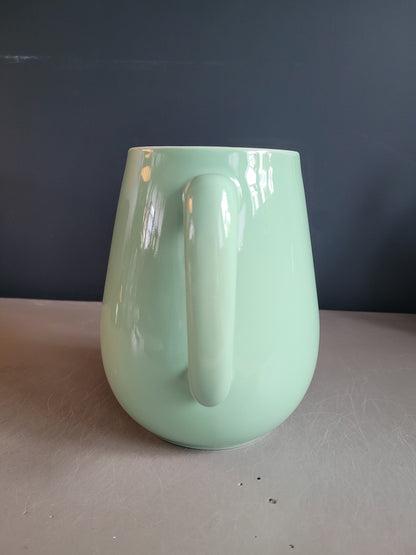 Grand pichet à eau en porcelaine vert d'eau - Ref 150