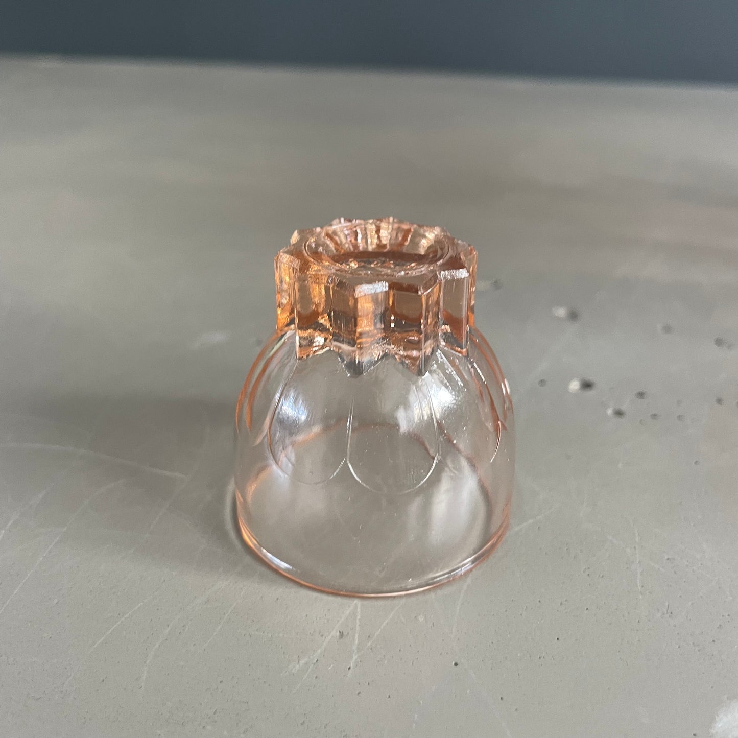 Service à liqueur en verre rosé - Ref 1067