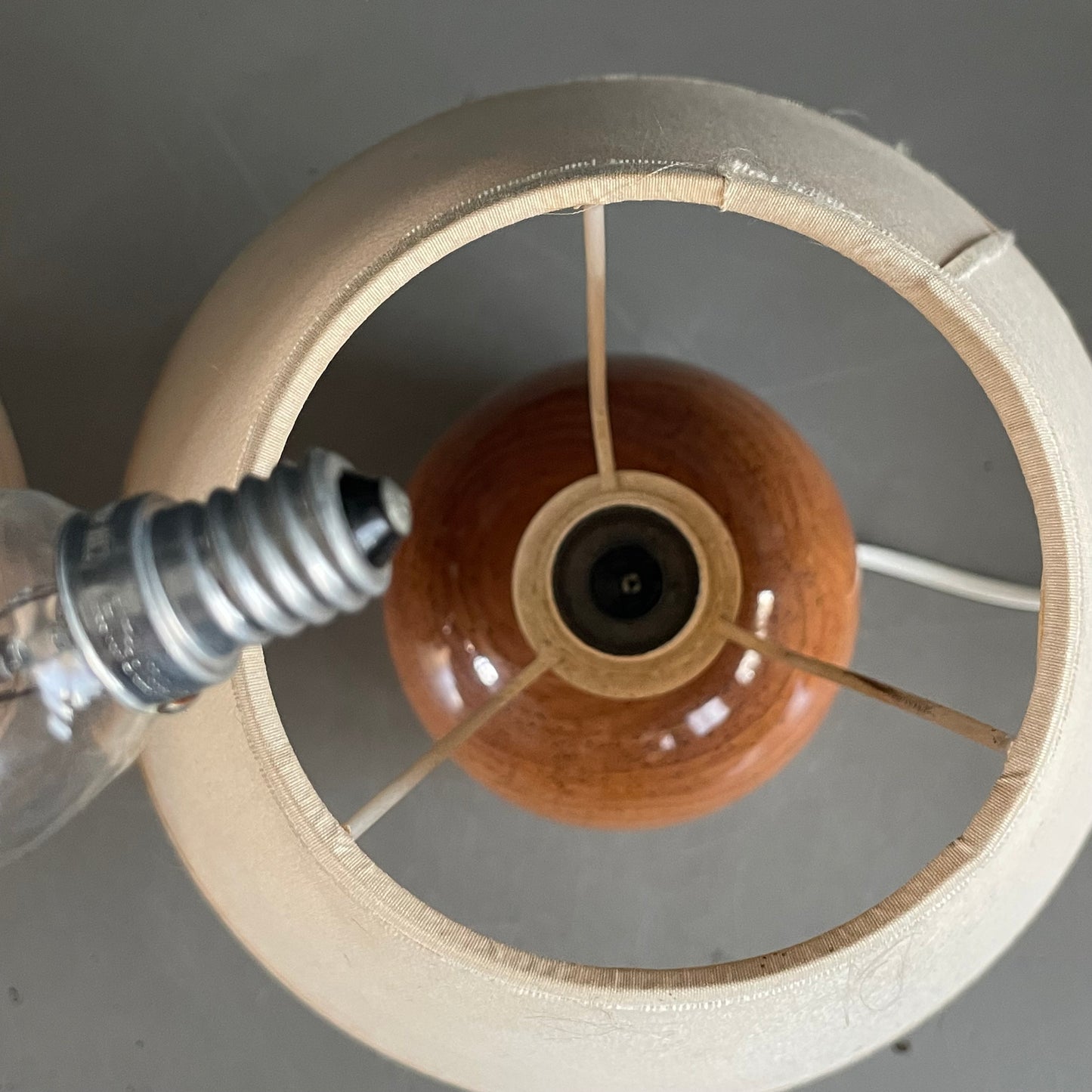 Paire de lampes de chevet pied boule - Ref 1092
