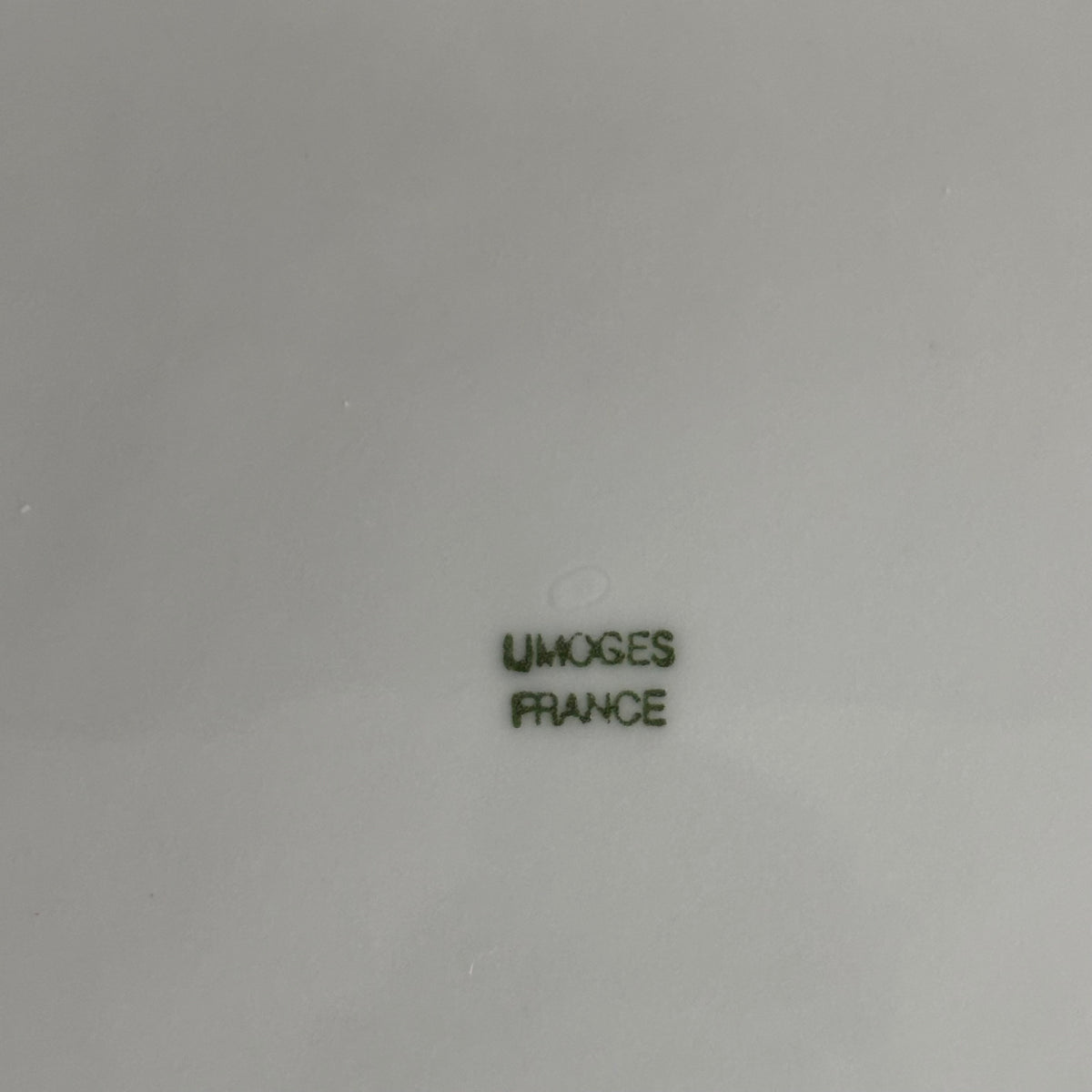 Paire d'assiettes Picasso en porcelaine de Limoges - Ref 1324