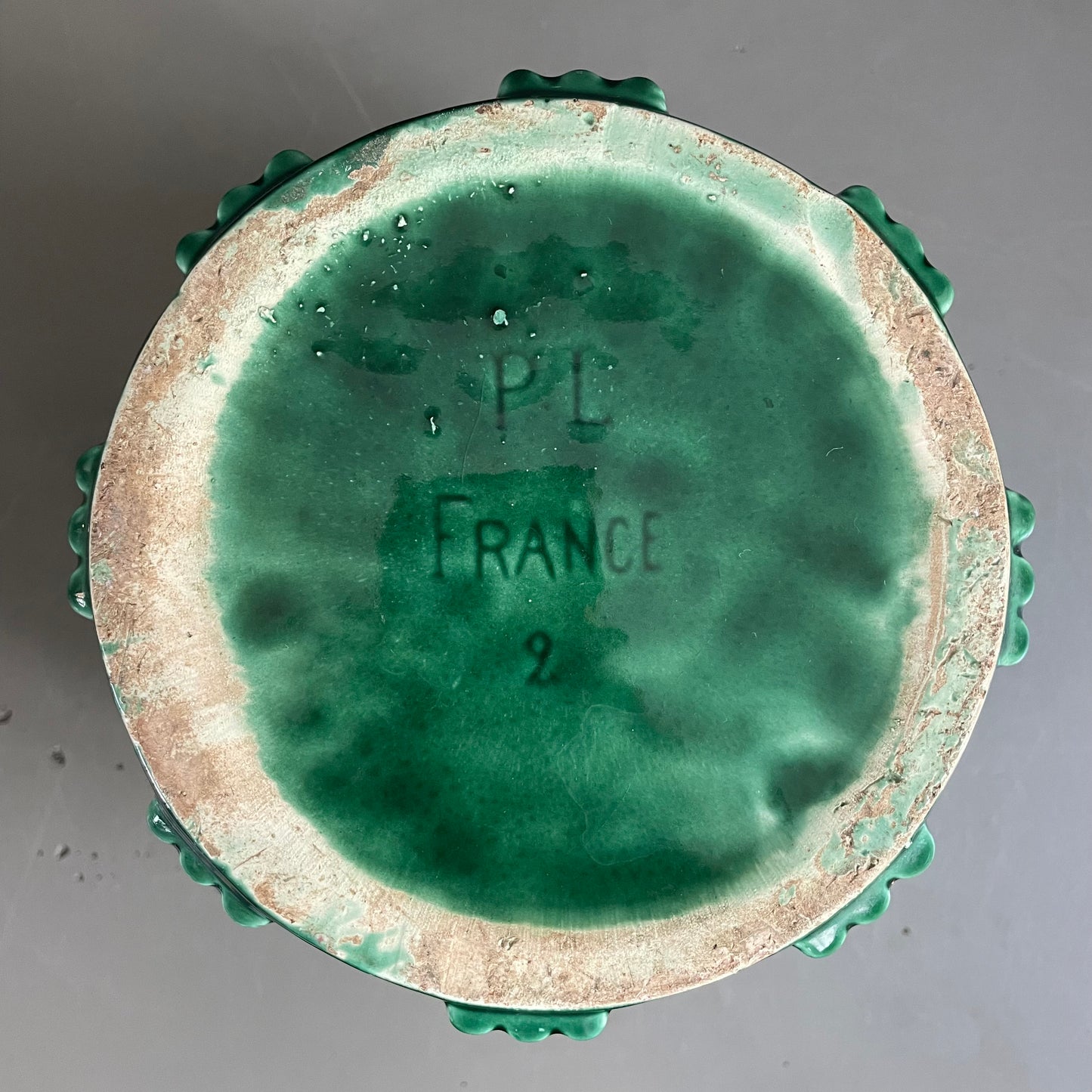 Cache-pot P.L. France Poët Laval en céramique verte - Ref 942
