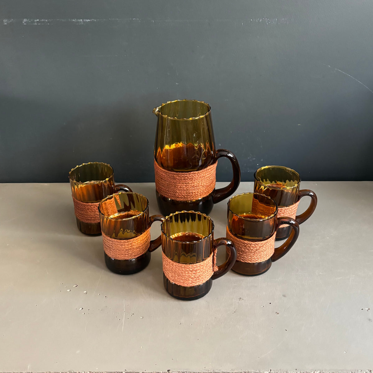 Service à eau en verre ambré texturé, 1 pichet + 5 verres - Ref 1399