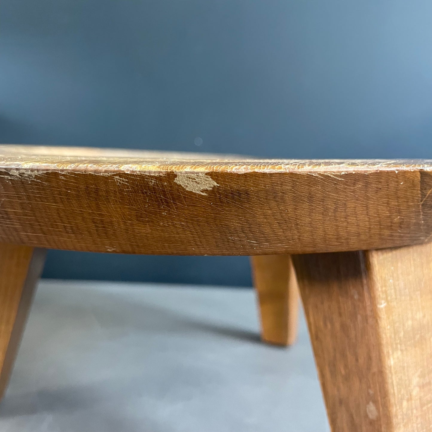 Porte plante pieds compas Pago en bois - Ref 948