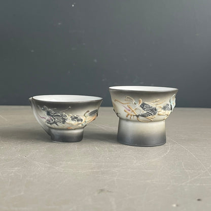 Service à saké en porcelaine – 6 tasses, bouteille et plateau - Ref 1123