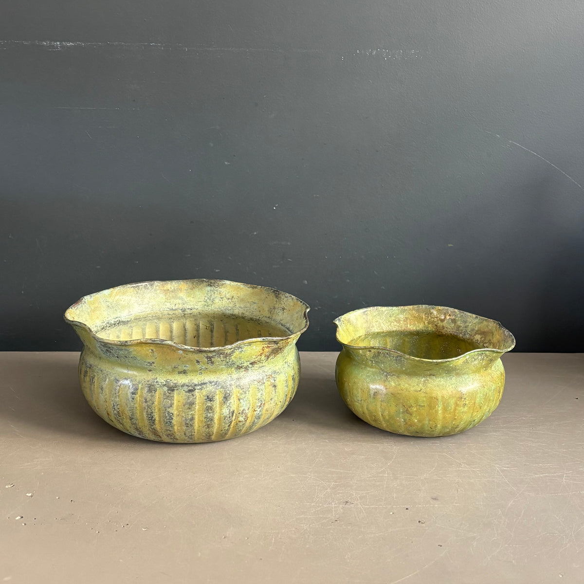Paire de cache-pots gigognes en cuivre - Ref 1375