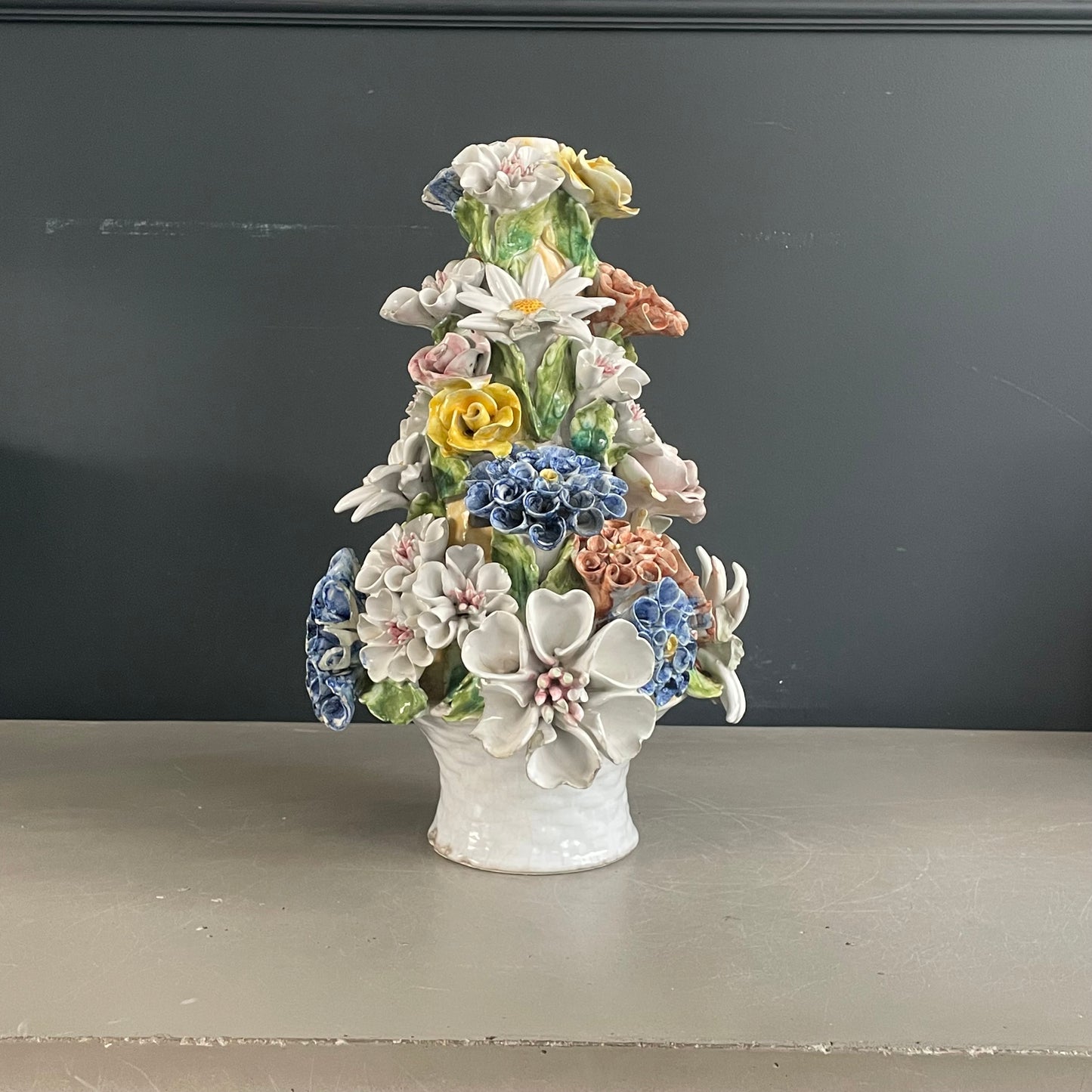 Bouquet en porcelaine - Centre de table - Ref 1113