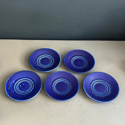 Ensemble de 5 tasses à thé avec soucoupes en céramique bleu Klein - Ref 1393
