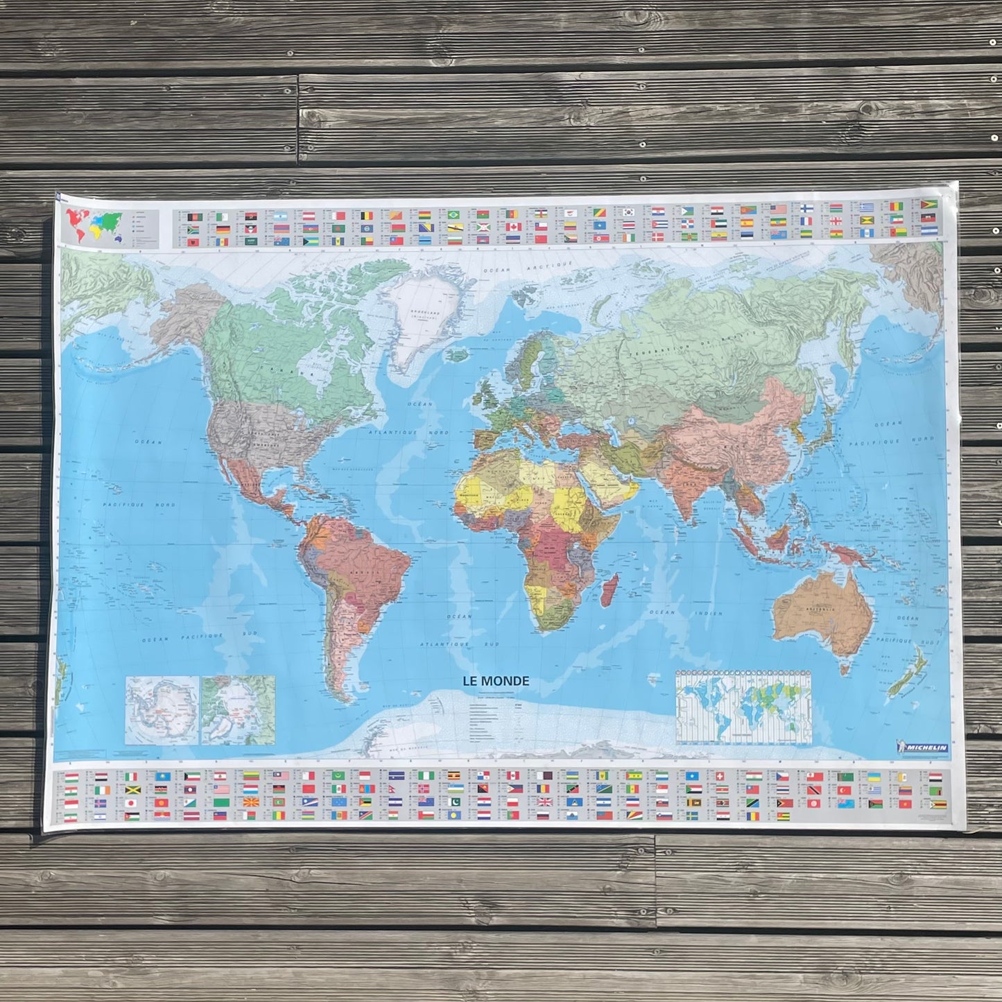 Carte du monde Michelin plastifiée 144x100cm - Ref 949