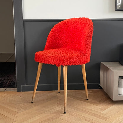 Chaise moumoute orange vintage - Ref 1099