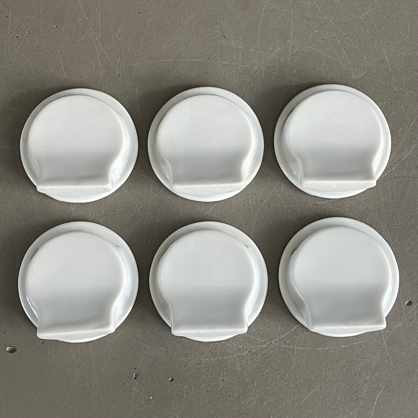 Lot de 6 porte-photos en porcelaine - Ref 940