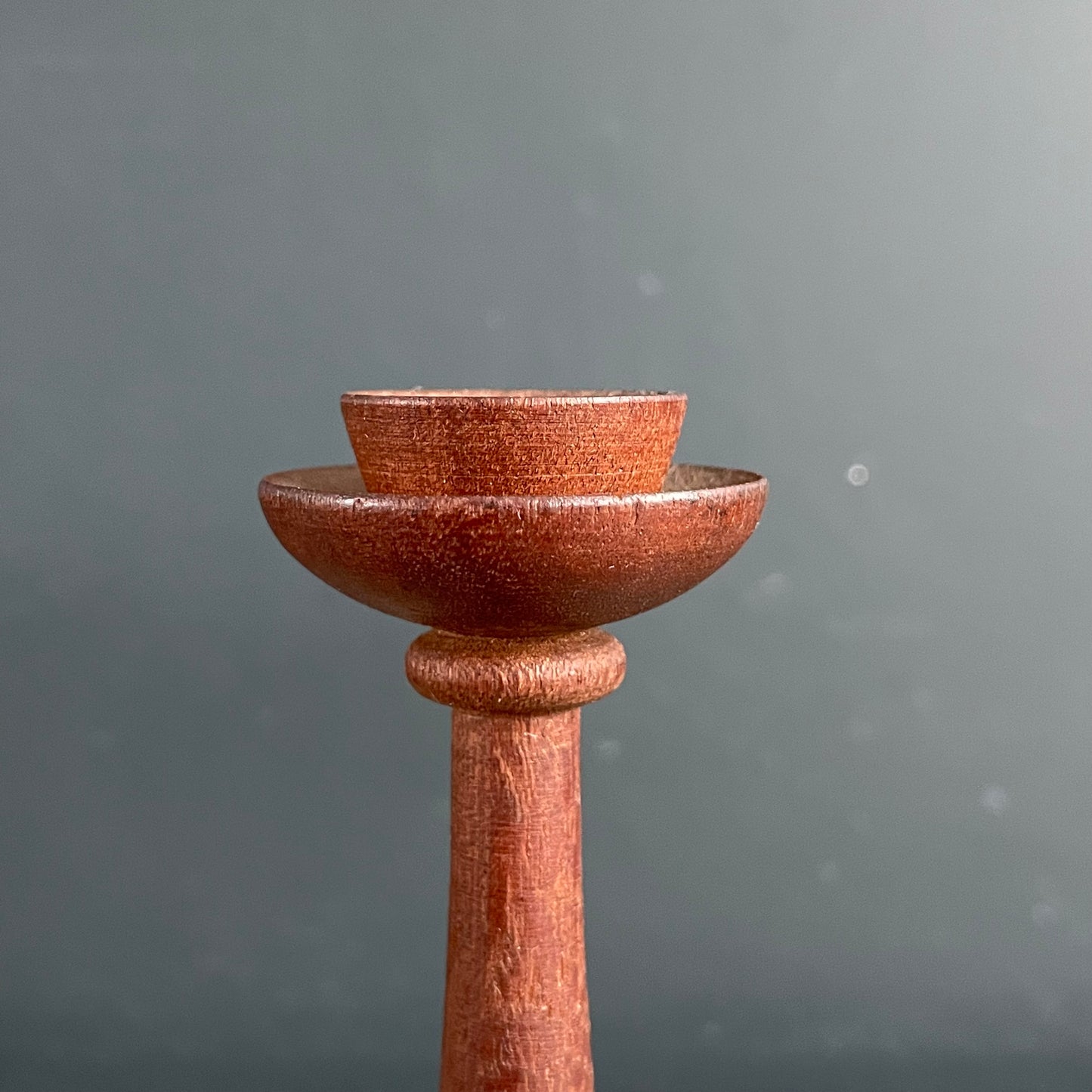 Bougeoir en bois ciselé - 17,5cm - Ref 1173