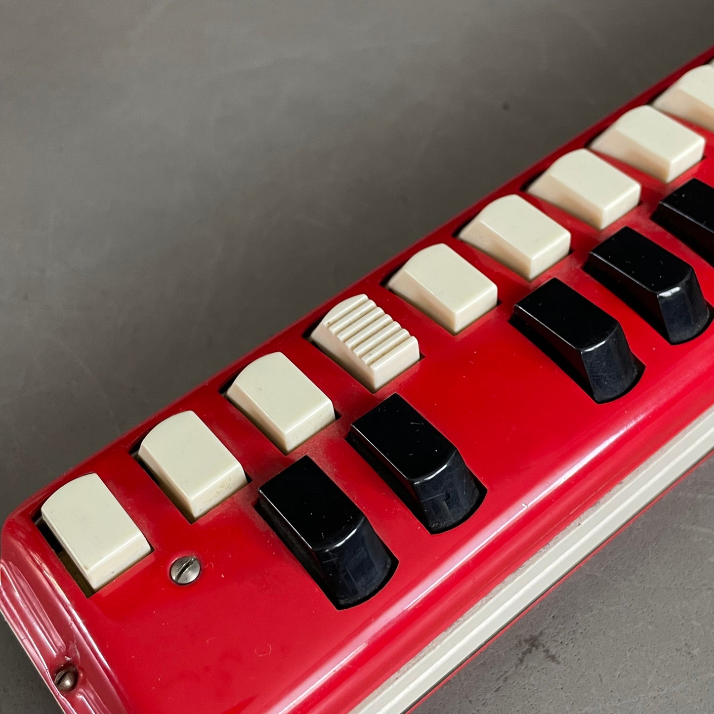 Mélodica Hohner Alto vintage, fabriqué en Allemagne, avec sa boîte d'origine - Ref 1192