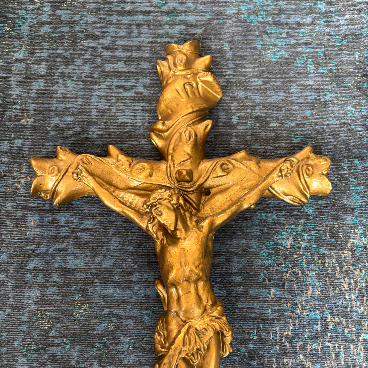 Crucifix doré en céramique - 55cm - Ref 1335