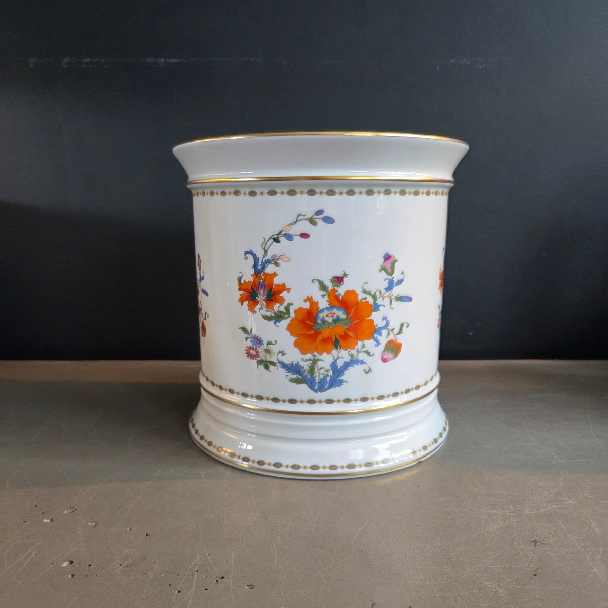Cache-pot en porcelaine de Limoges – Raynaud & Cie - Ref 1458