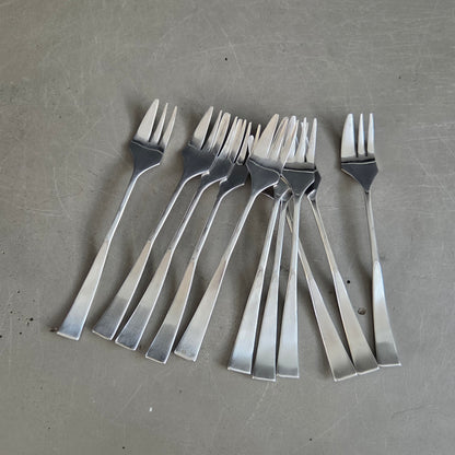 11 fourchettes à dessert Mepra « Dolce » – Italie vintage – boîte d’origine - Inox - Ref 1474