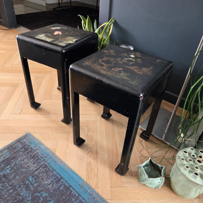 Paire de tabourets chinois en bois laqué peint - Ref 1471