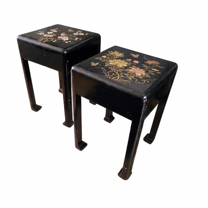 Paire de tabourets chinois en bois laqué peint - Ref 1471
