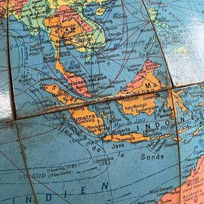 Globe terrestre vintage Girard et Barrère - Années 50-60 - piètement string - Ref 1153