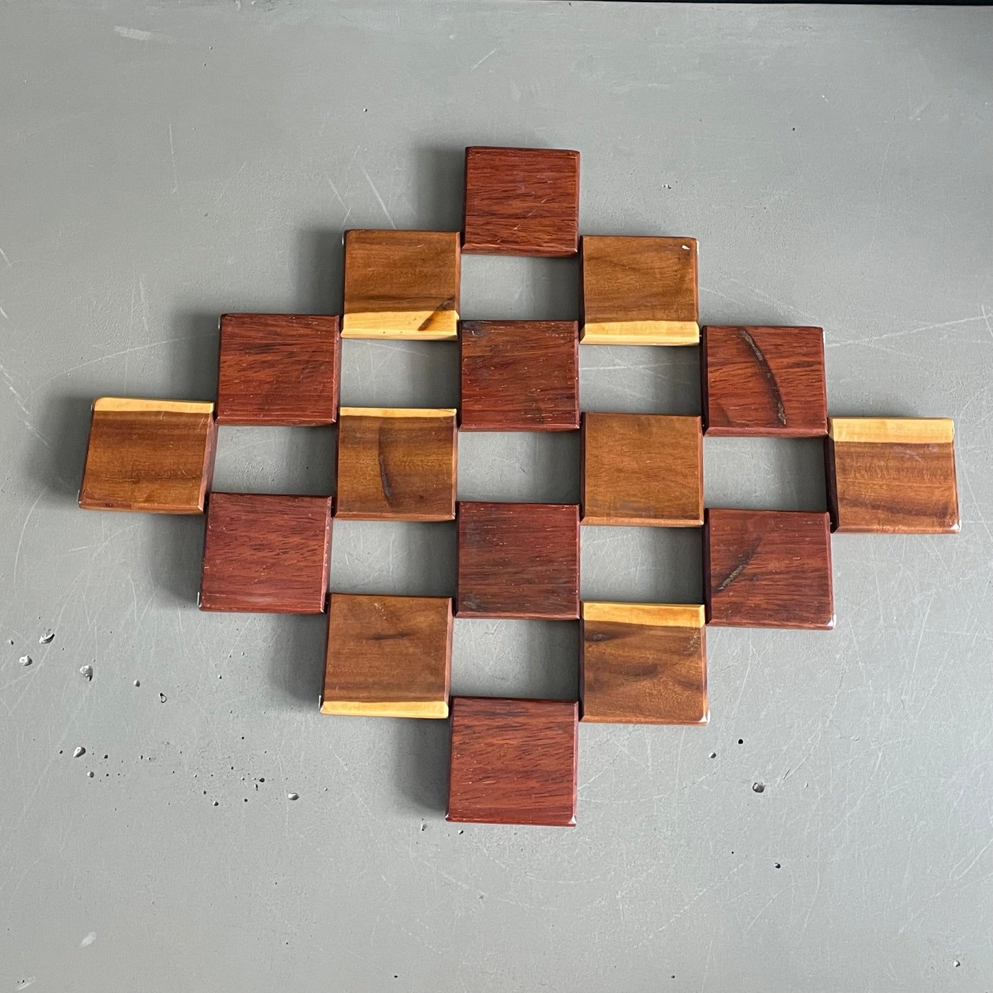 Dessous de plat articulé en bois - Ref 1057