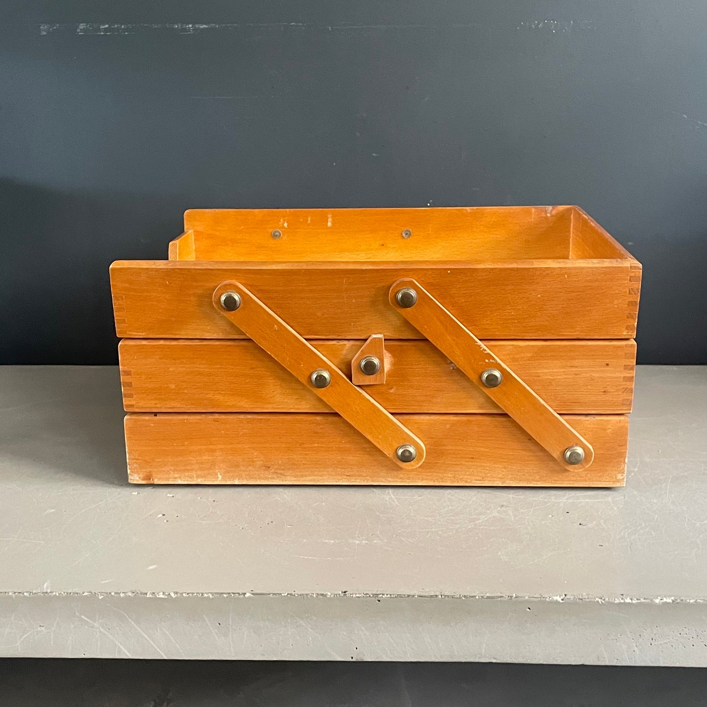 Organiseur trieur de bureau ancien en bois - Ref 1105
