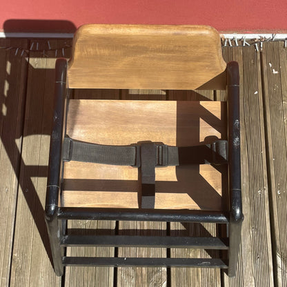 Chaise haute pour bébé en bois - Ref 950