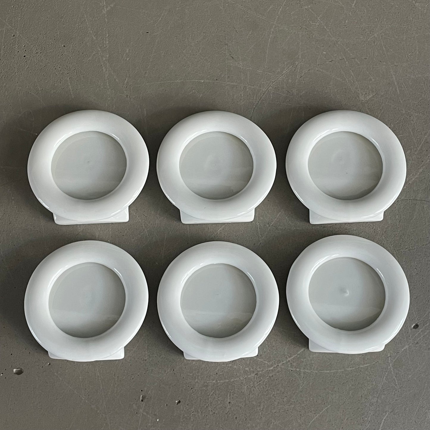 Lot de 6 porte-photos en porcelaine - Ref 940