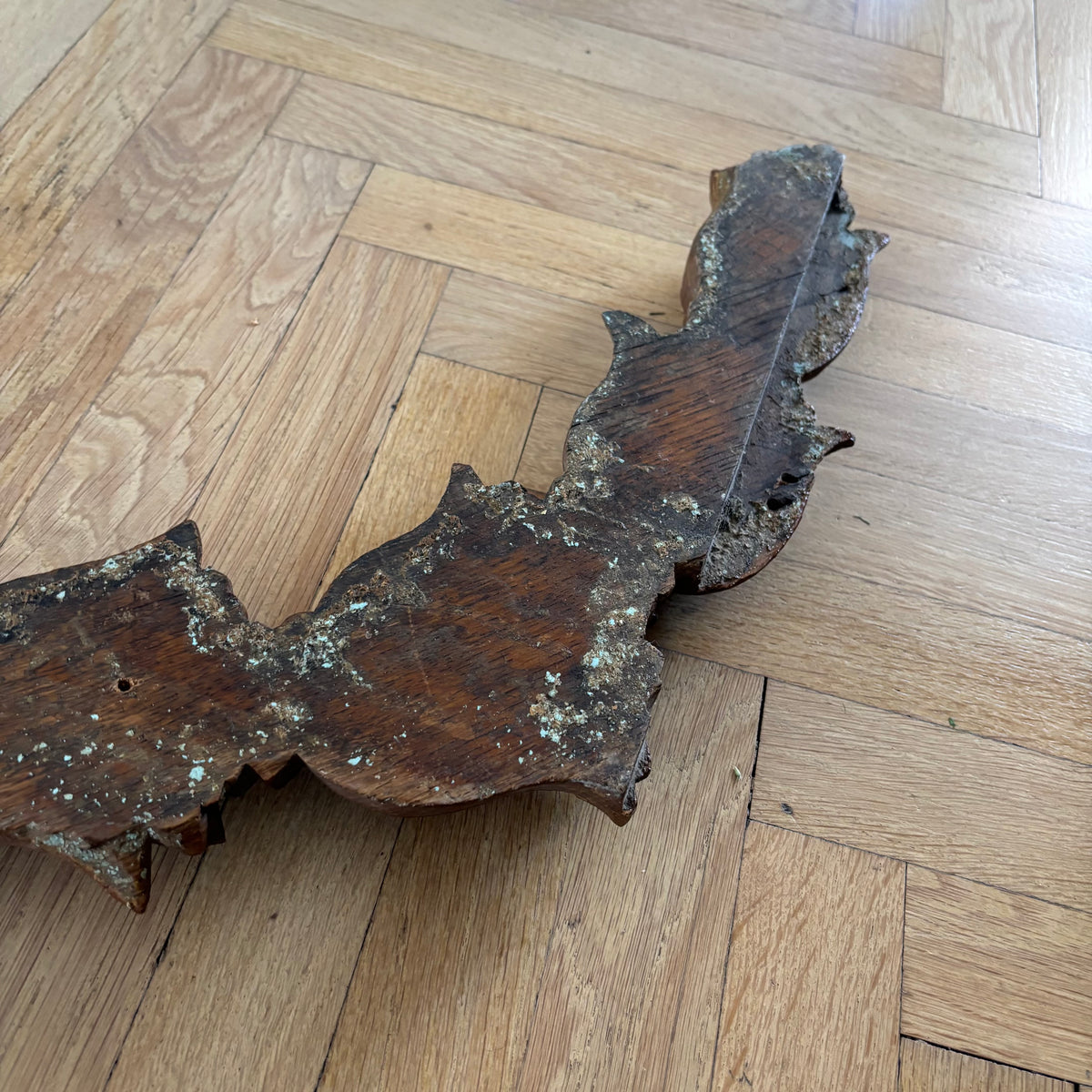 Frise murale en bois sculpté 125cm - Ref 1327