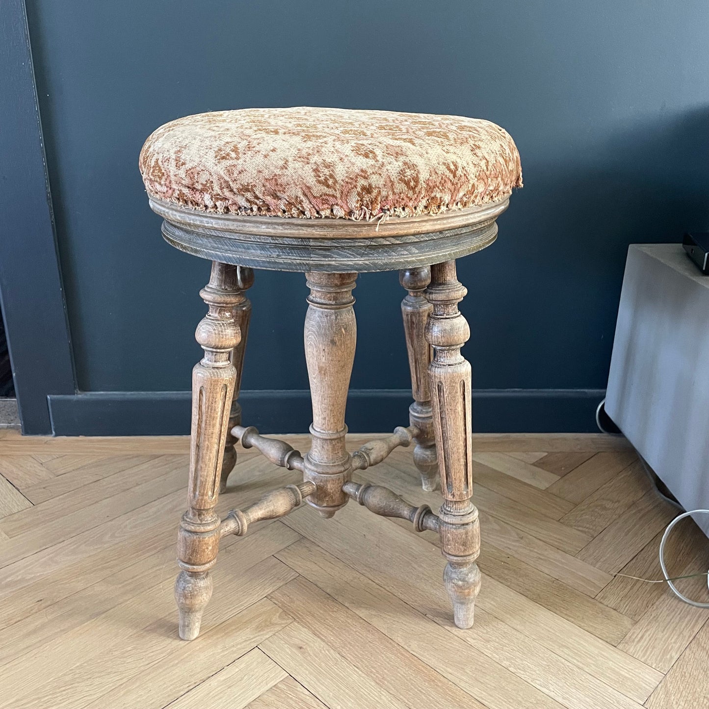 Tabouret de piano ancien en bois tourné - Ref 1059