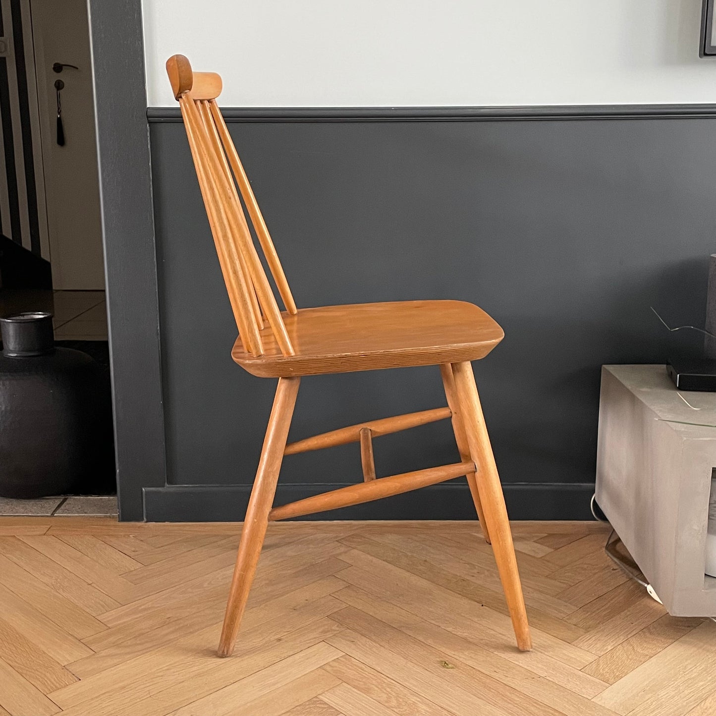 Chaise scandinave à barreaux 1950 - Ref 1209