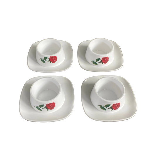 Lot de 4 coquetiers vintage en plastique - Ref 1054