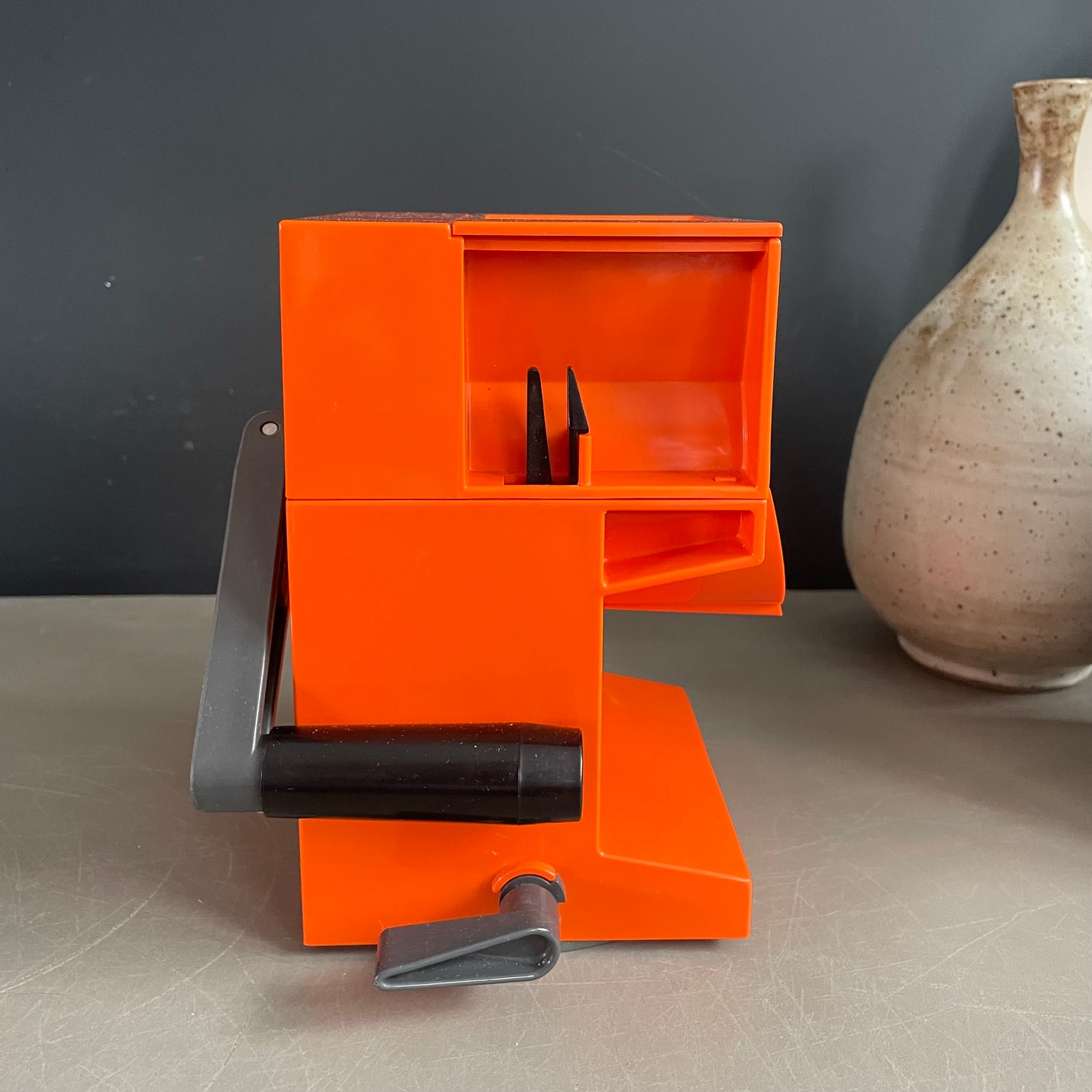 Râpe à tambour vintage Zyliss orange - Ref 925