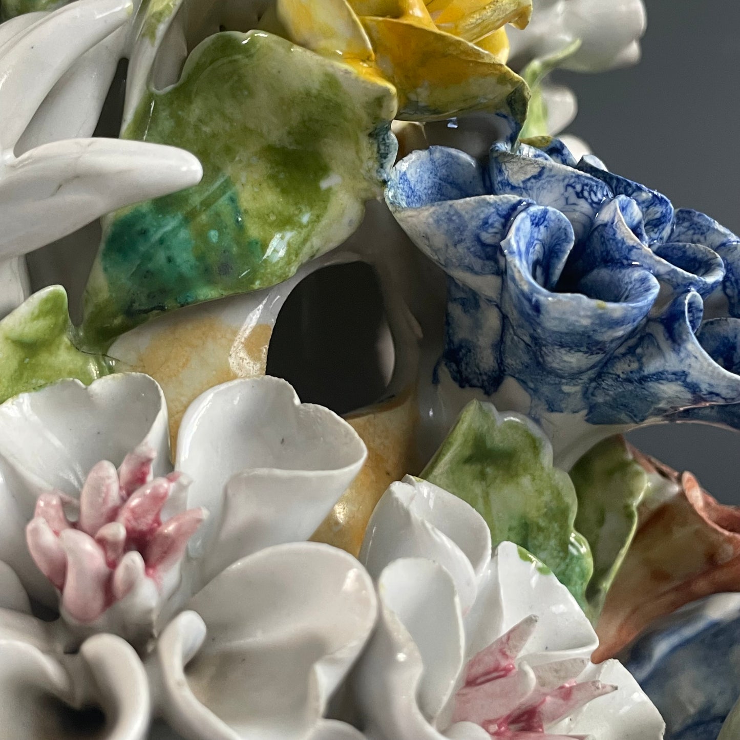 Bouquet en porcelaine - Centre de table - Ref 1113