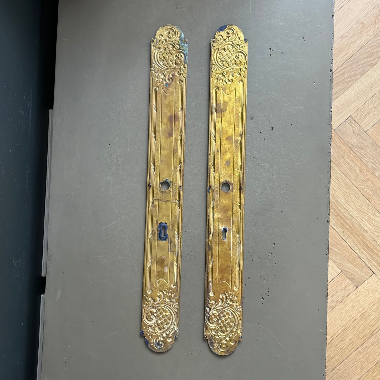 2 plaques de propreté anciennes - 53cm - Ref 1338